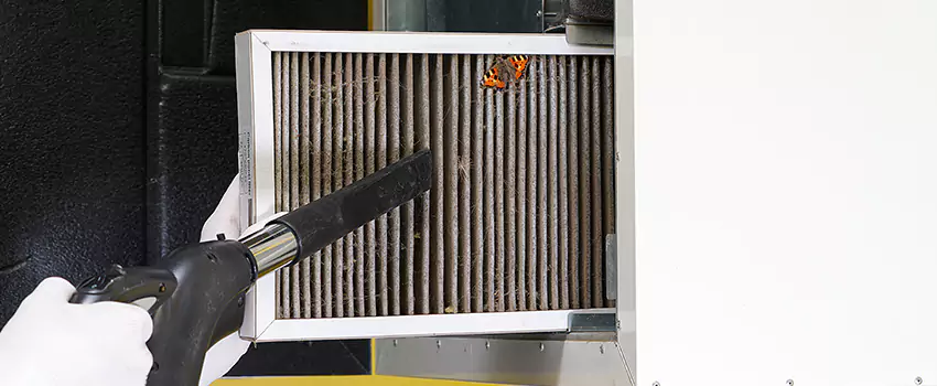 Clogged Air Duct Cleaning Process in Roseburg, OR